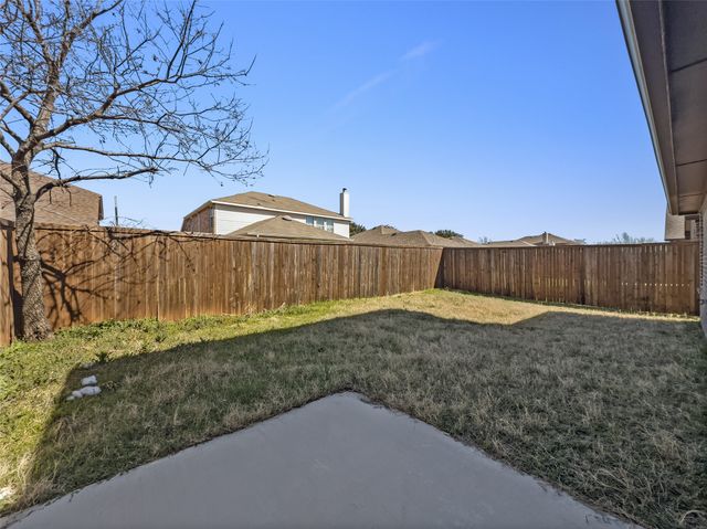 2126 Hobby Drive, Forney, TX 75126