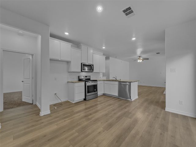 2126 Hobby Drive, Forney, TX 75126