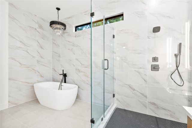 10434 Vinemont Street, Dallas, TX 75218