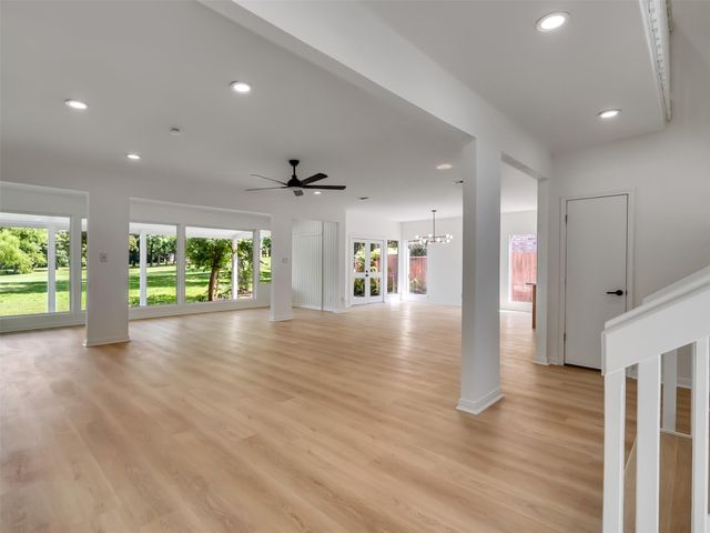 26 Cherry Hill Drive, Conroe, TX 77304