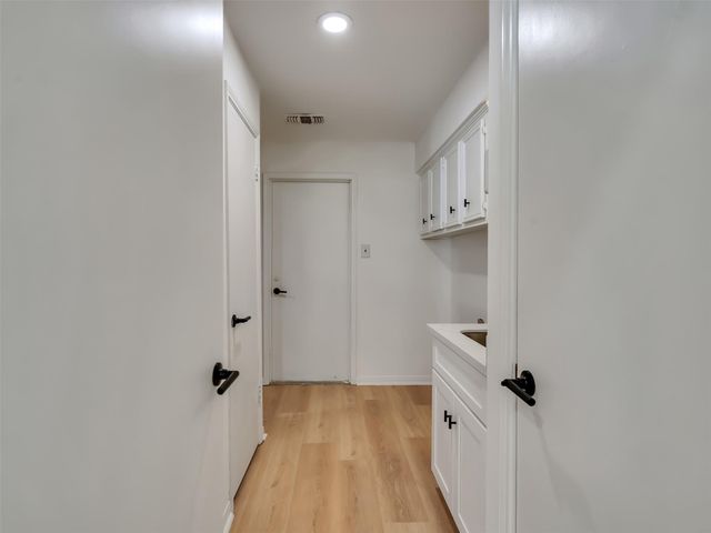 26 Cherry Hill Drive, Conroe, TX 77304