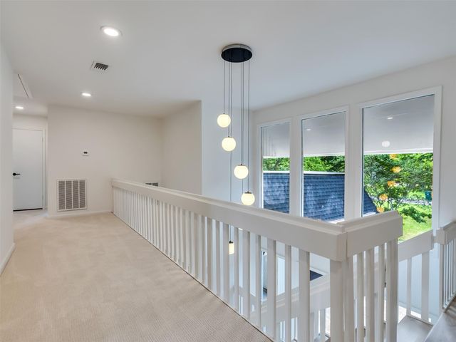 26 Cherry Hill Drive, Conroe, TX 77304
