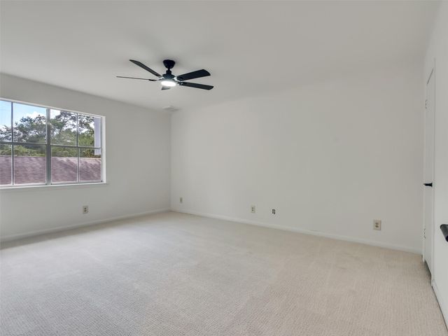 26 Cherry Hill Drive, Conroe, TX 77304