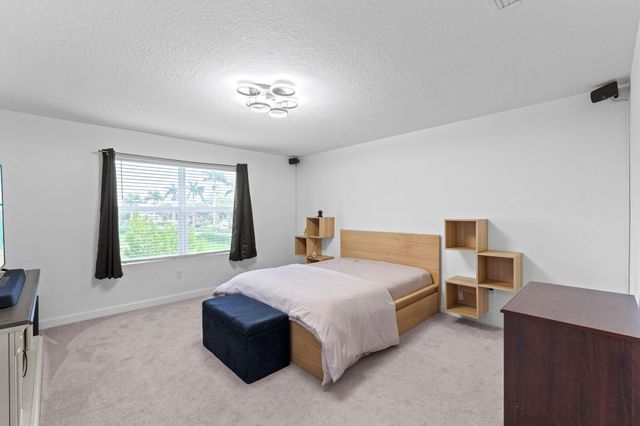 4370 Pond Lily Lane, Lake Worth, FL 33467