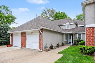 8589 Hauser Court, Lenexa, KS 66215