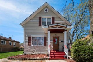 10736 S Church Street, Chicago, IL 60643