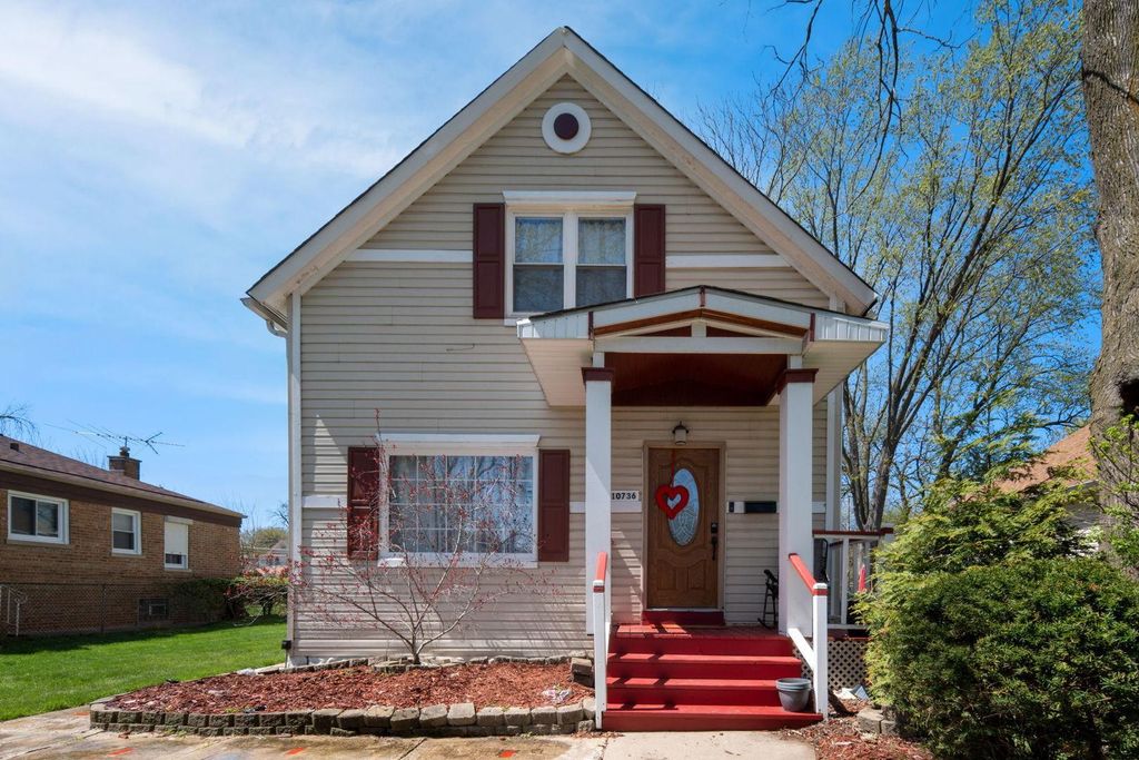10736 S Church Street, Chicago, IL 60643