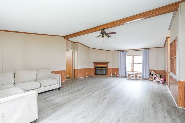 77 Berry Lane, Bourbonnais, IL 60914