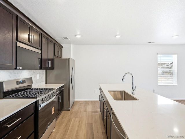 21234 E 65th Dr, Aurora, CO 80019