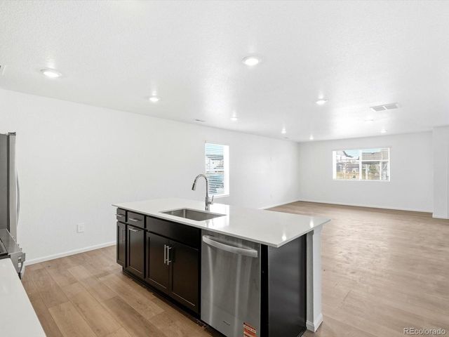 21234 E 65th Dr, Aurora, CO 80019