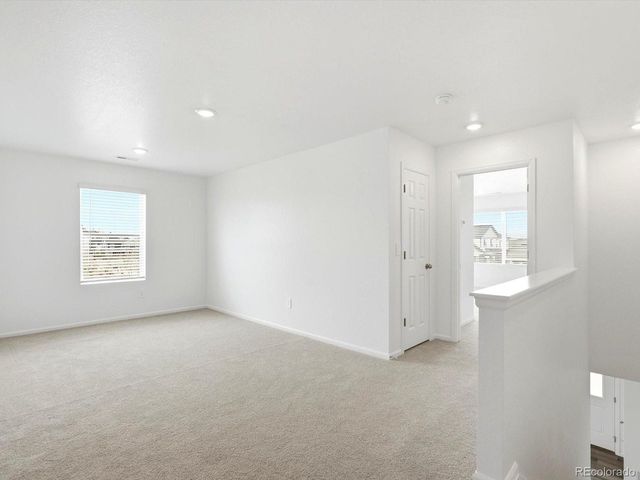 21234 E 65th Dr, Aurora, CO 80019