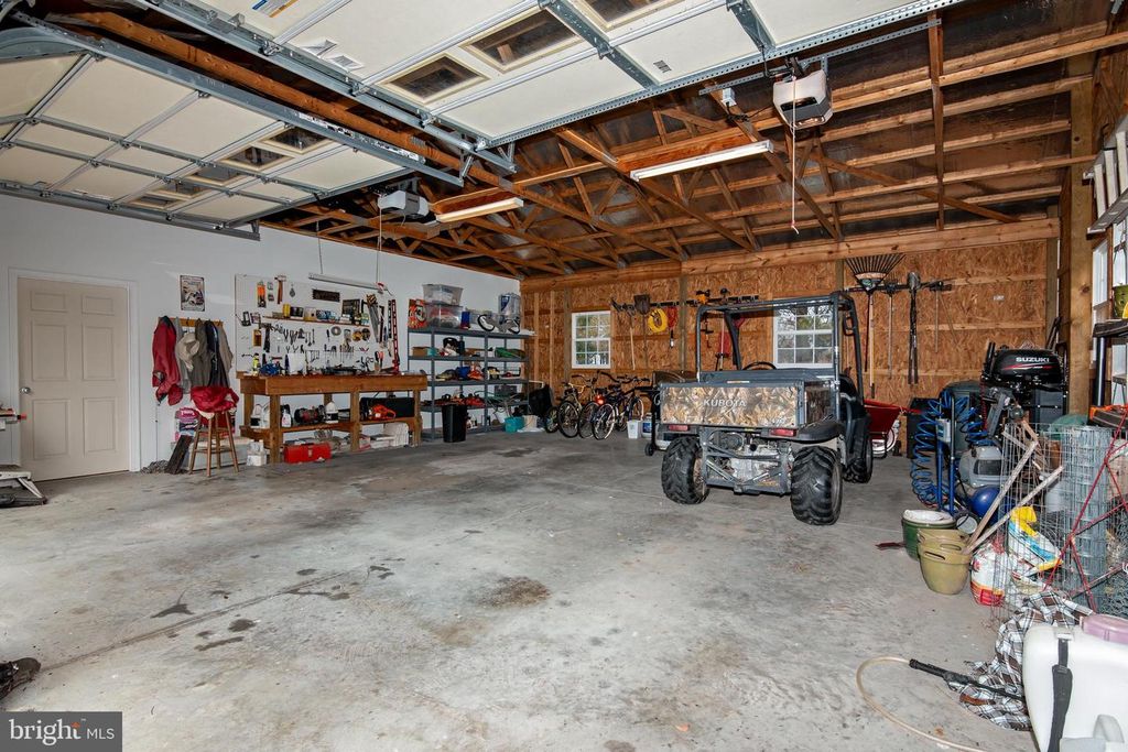 8781 TILGHMAN ISLAND RD, Wittman, MD 21676