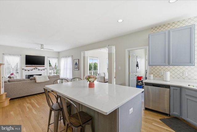 20358 PLAINFIELD ST, Ashburn, VA 20147