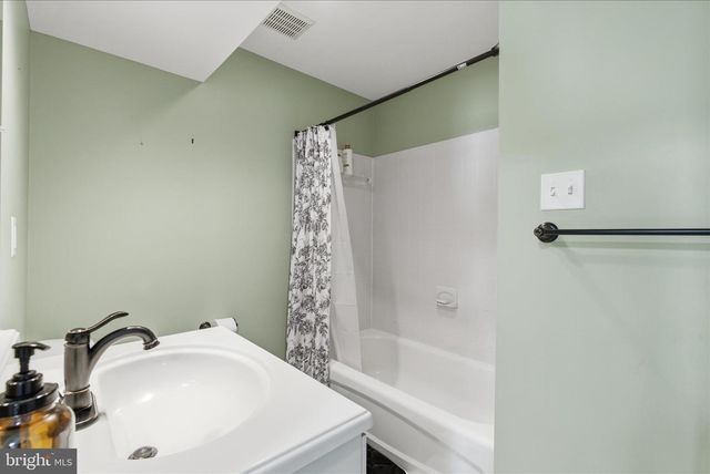 20358 PLAINFIELD ST, Ashburn, VA 20147
