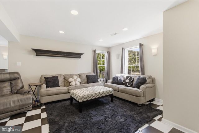 20358 PLAINFIELD ST, Ashburn, VA 20147