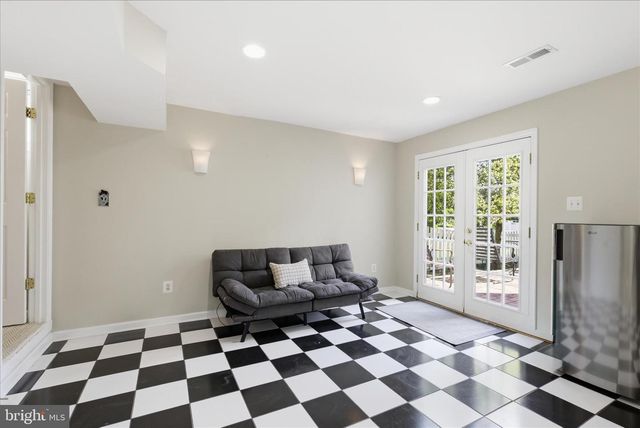 20358 PLAINFIELD ST, Ashburn, VA 20147