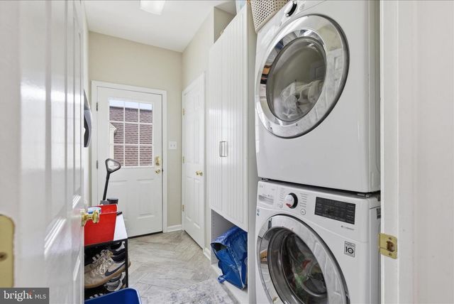 20358 PLAINFIELD ST, Ashburn, VA 20147