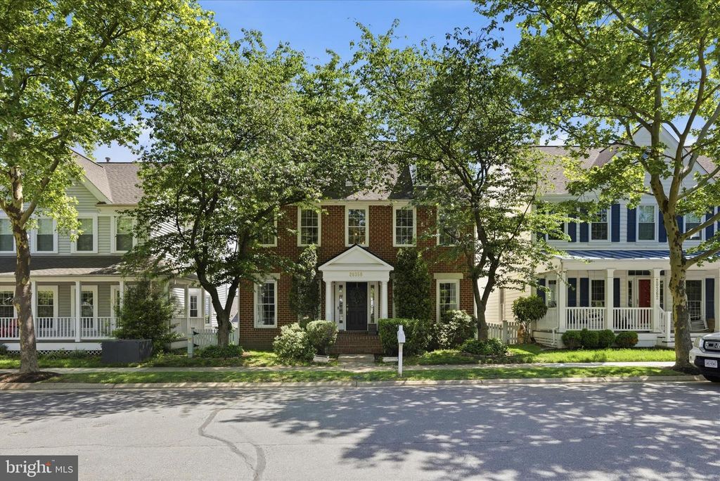 20358 PLAINFIELD ST, Ashburn, VA 20147