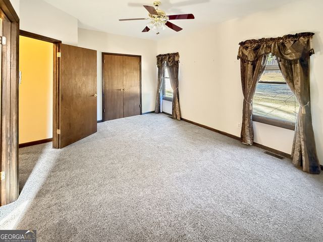 1100 Highway 54, Moreland, GA 30259