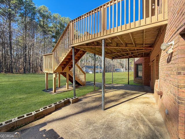 1100 Highway 54, Moreland, GA 30259