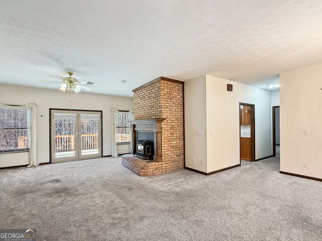 1100 Highway 54, Moreland, GA 30259