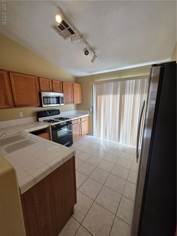 9829 Ridge Creek Place, Las Vegas, NV 89134
