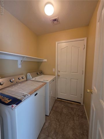 9829 Ridge Creek Place, Las Vegas, NV 89134