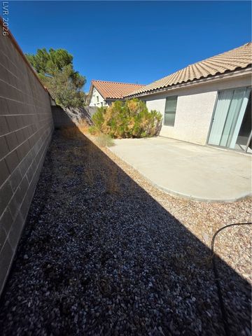 9829 Ridge Creek Place, Las Vegas, NV 89134