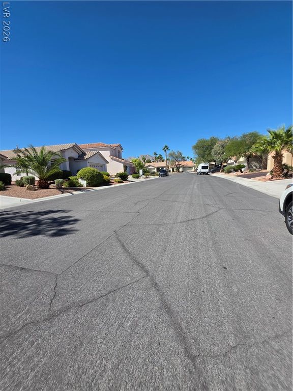 9829 Ridge Creek Place, Las Vegas, NV 89134 — photo 5