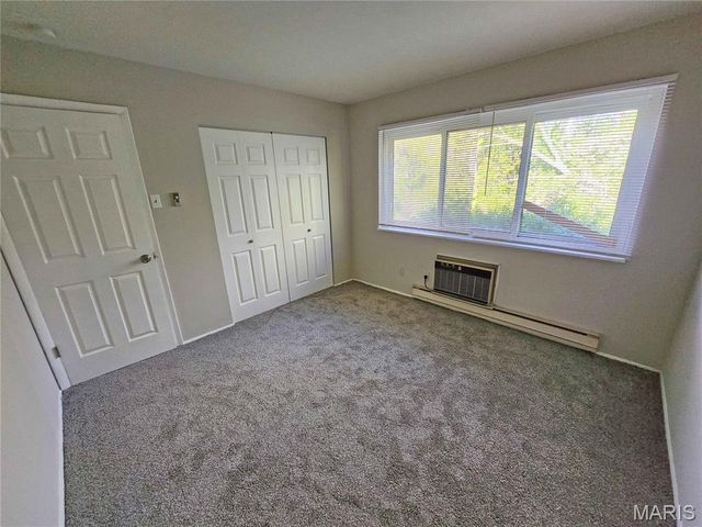 7609 Hazelcrest Drive C, Hazelwood, MO 63042