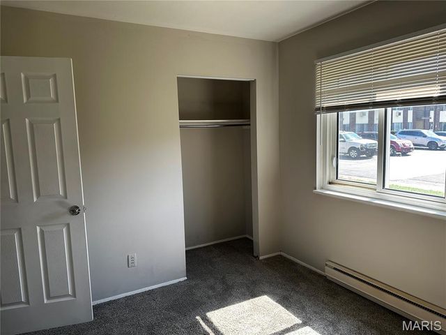 7609 Hazelcrest Drive C, Hazelwood, MO 63042