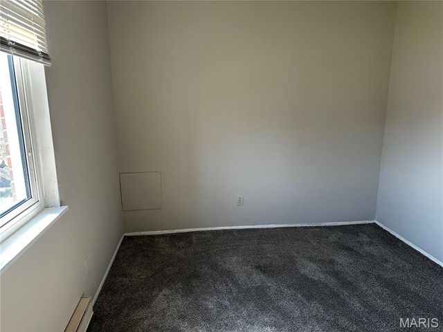 7609 Hazelcrest Drive C, Hazelwood, MO 63042