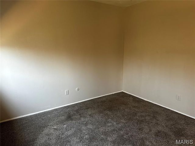 7609 Hazelcrest Drive C, Hazelwood, MO 63042