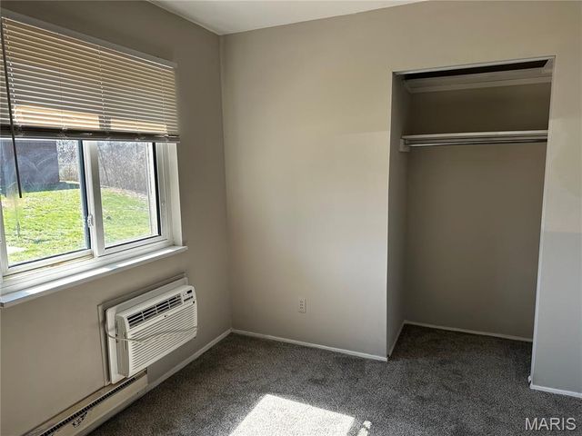 7609 Hazelcrest Drive C, Hazelwood, MO 63042