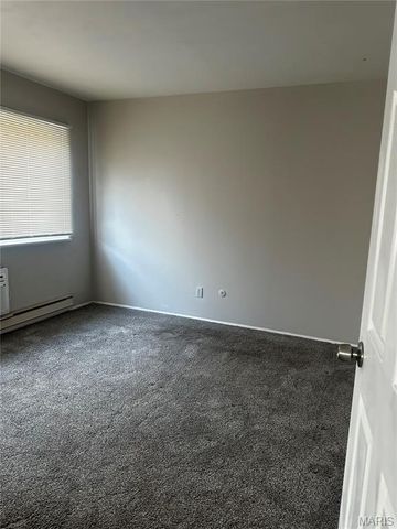 7609 Hazelcrest Drive C, Hazelwood, MO 63042