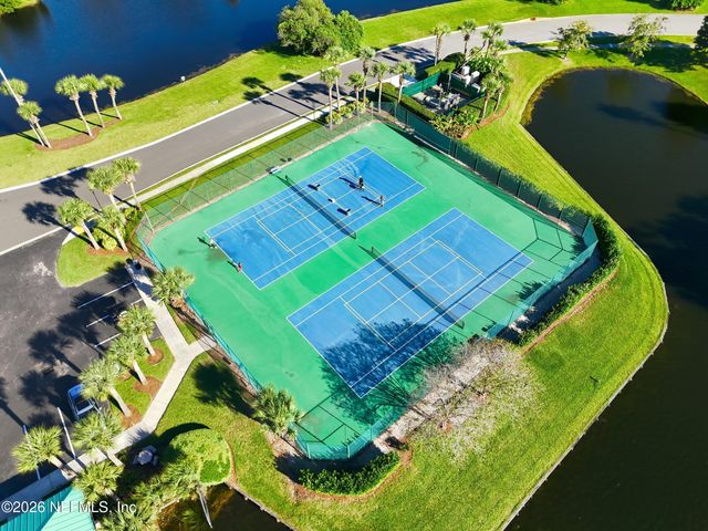 173 CROSSROAD LAKES Drive, Ponte Vedra Beach, FL 32082