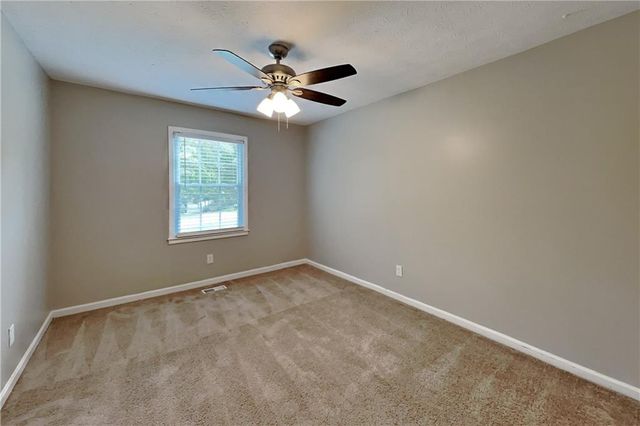 1746 Charrington Way, Powder Springs, GA 30127