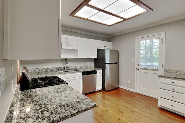 1746 Charrington Way, Powder Springs, GA 30127