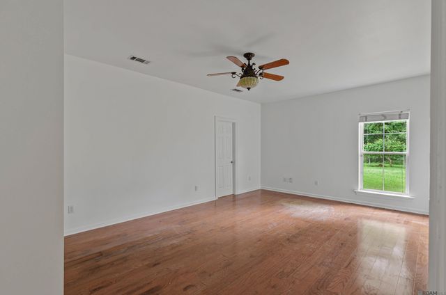 14105 Bert Allen Rd, Gonzales, LA 70737