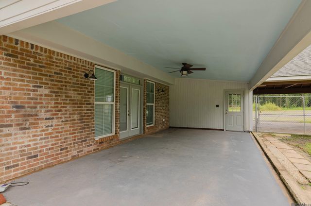 14105 Bert Allen Rd, Gonzales, LA 70737