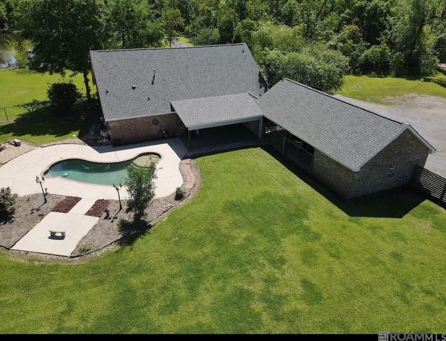 14105 Bert Allen Rd, Gonzales, LA 70737