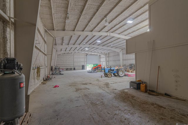 14105 Bert Allen Rd, Gonzales, LA 70737
