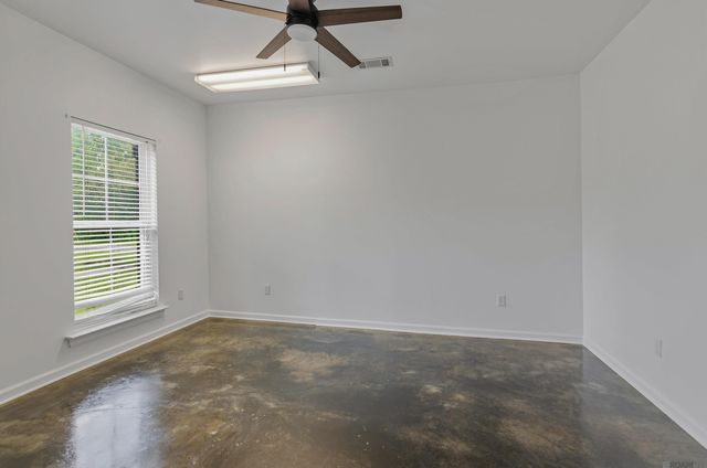 14105 Bert Allen Rd, Gonzales, LA 70737