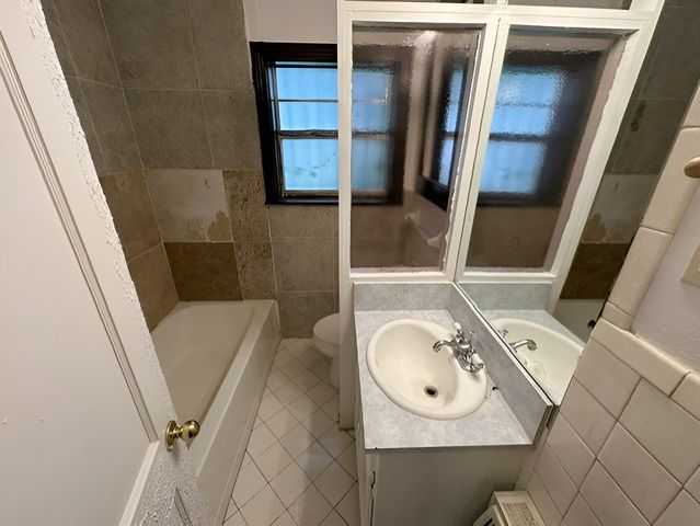 1915 Prairie View Drive, Dallas, TX 75235