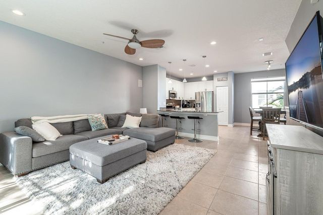 75 Atlantic Grove Way, Delray Beach, FL 33444