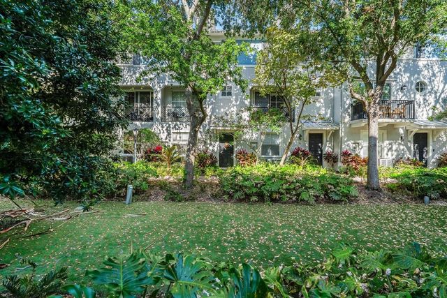 75 Atlantic Grove Way, Delray Beach, FL 33444