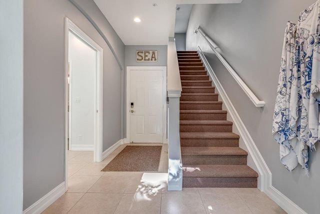 75 Atlantic Grove Way, Delray Beach, FL 33444