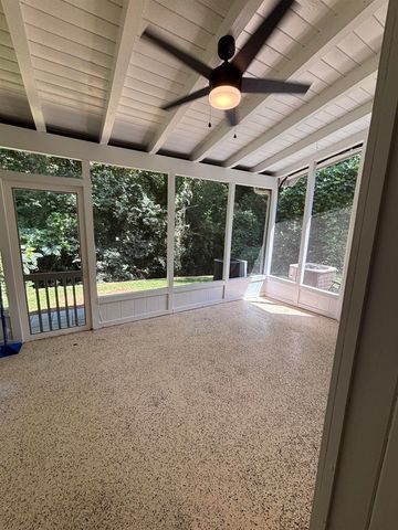 21 Summercreek Drive, Spartanburg, SC 29307