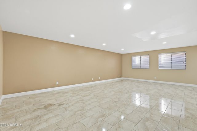 6964 E GRANDVIEW Street, Mesa, AZ 85207