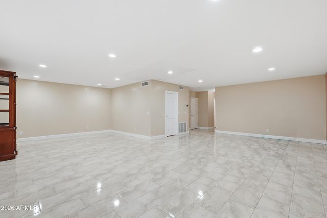6964 E GRANDVIEW Street, Mesa, AZ 85207